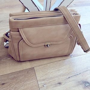 Vintage Tan Leather Shoulder Bag
